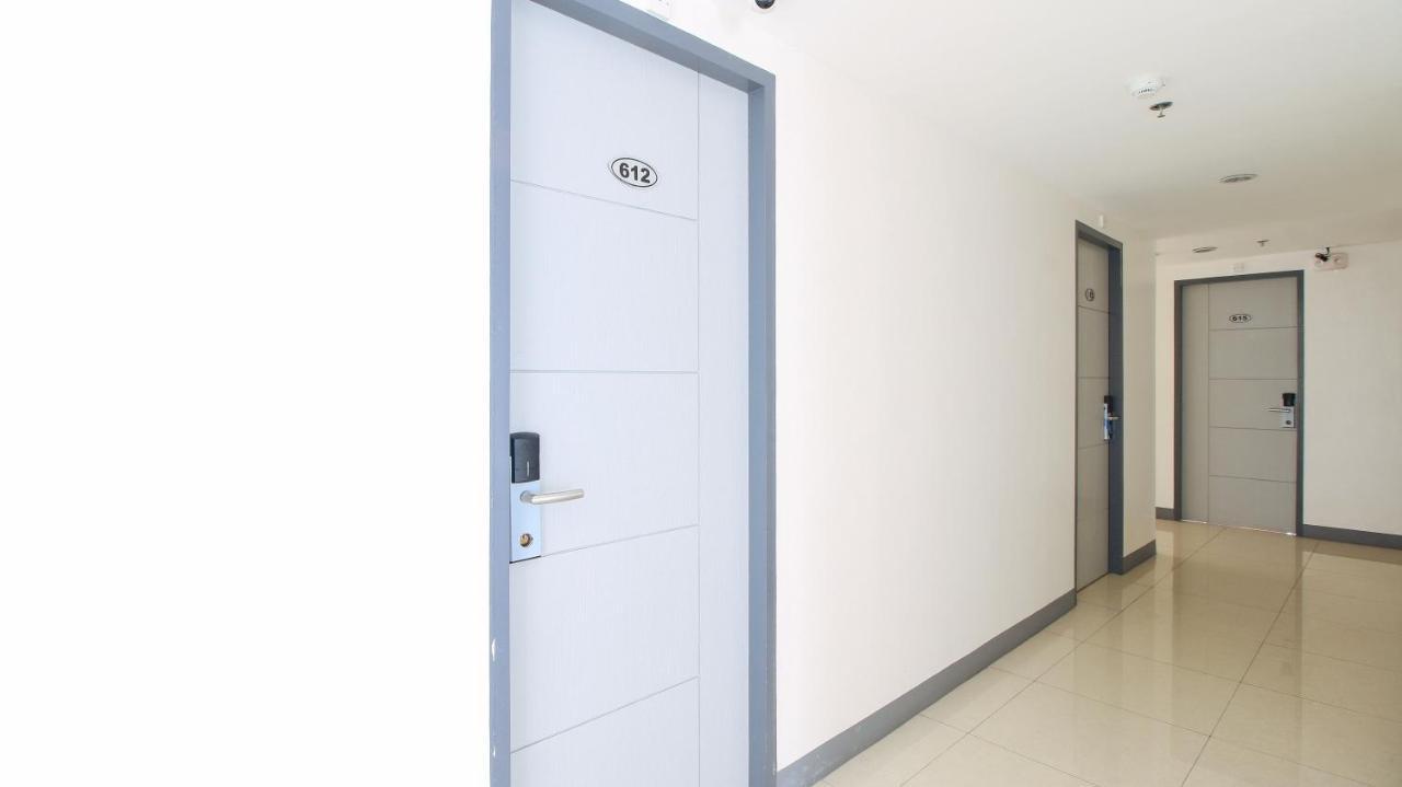 Mandaluyong Reddoorz Plus @ Jardin Suites Guadalupe Nuevo מראה חיצוני תמונה