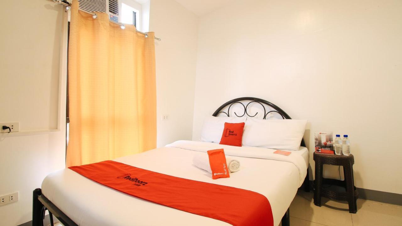 Mandaluyong Reddoorz Plus @ Jardin Suites Guadalupe Nuevo מראה חיצוני תמונה